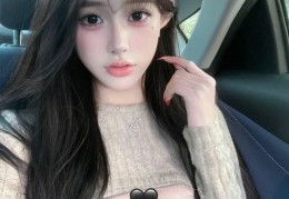 日全食奇观下的茶馆静默，光影交错中的时间暂停