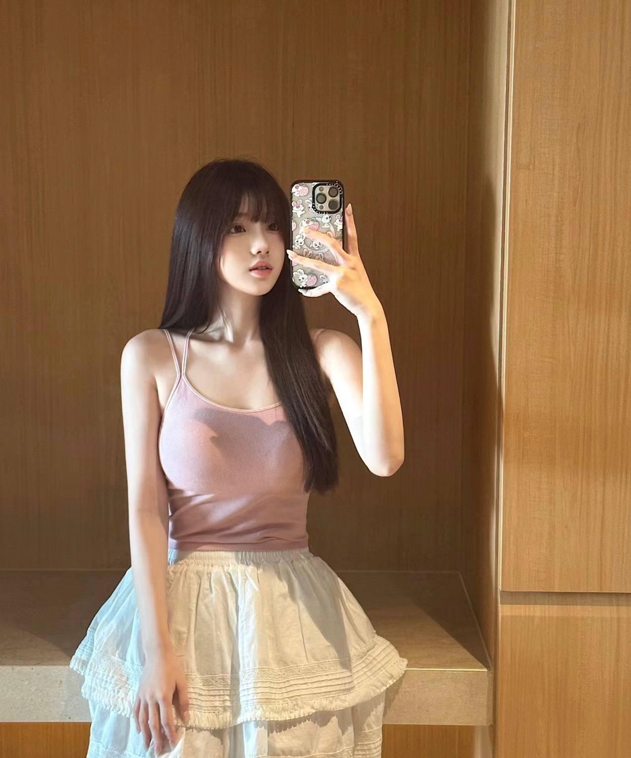 伤心凉粉配清茶，眼泪与微笑的辩证法